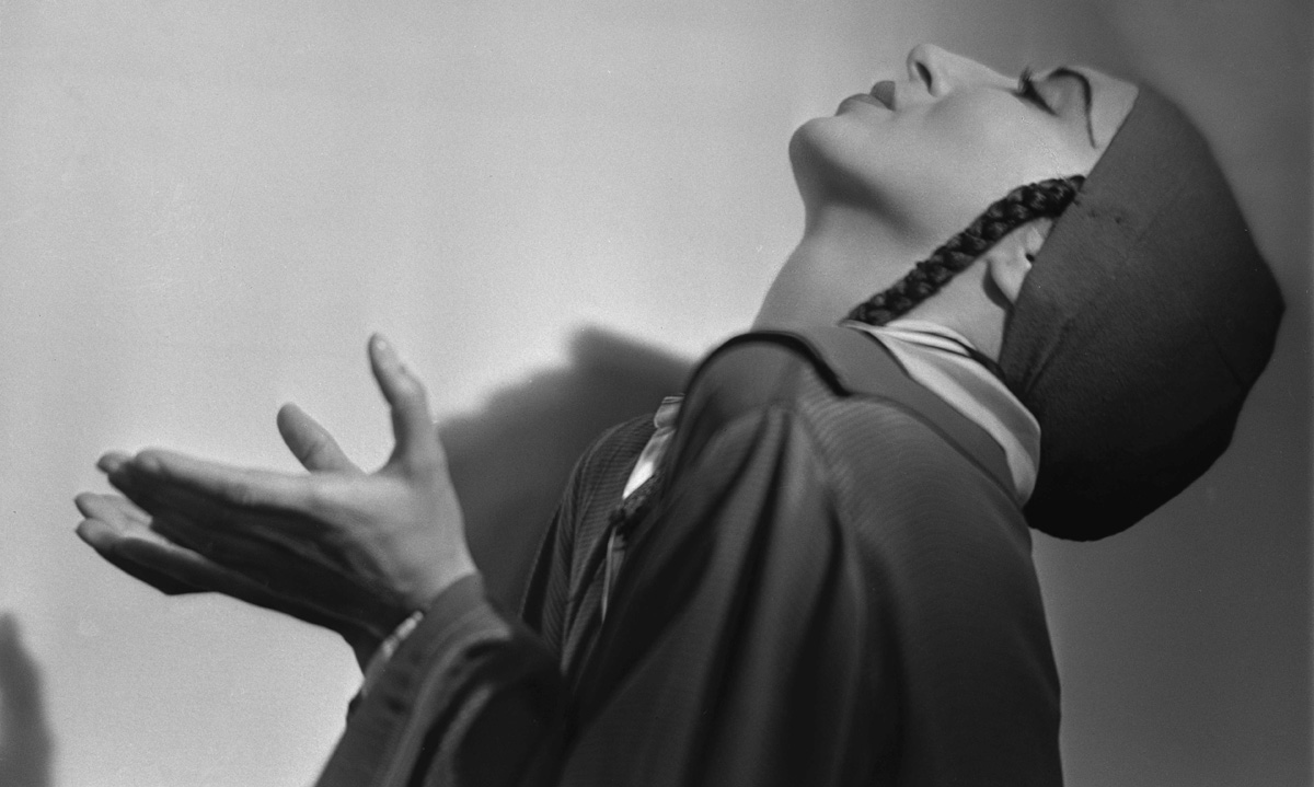 Foto: Lotte Jacobi Pauline Koner New York um 1940 (c) The University of New Hampshire